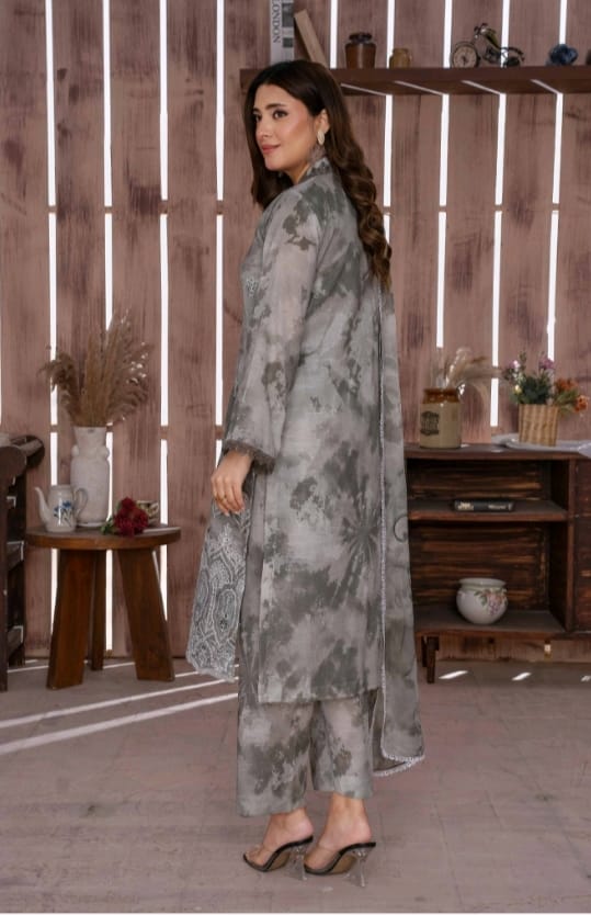 EMBROIDERED LAWN SUIT 3 - PIECE