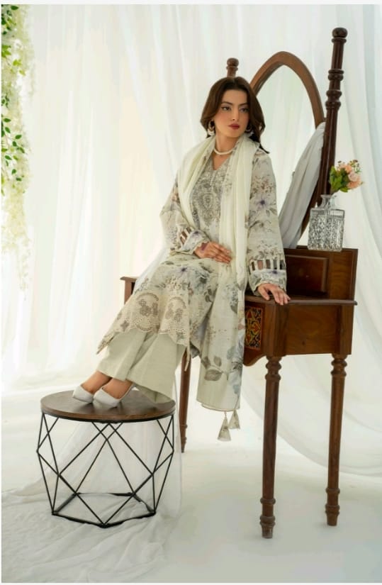 3 - PIECE LAWN SUIT DESIGN 08
